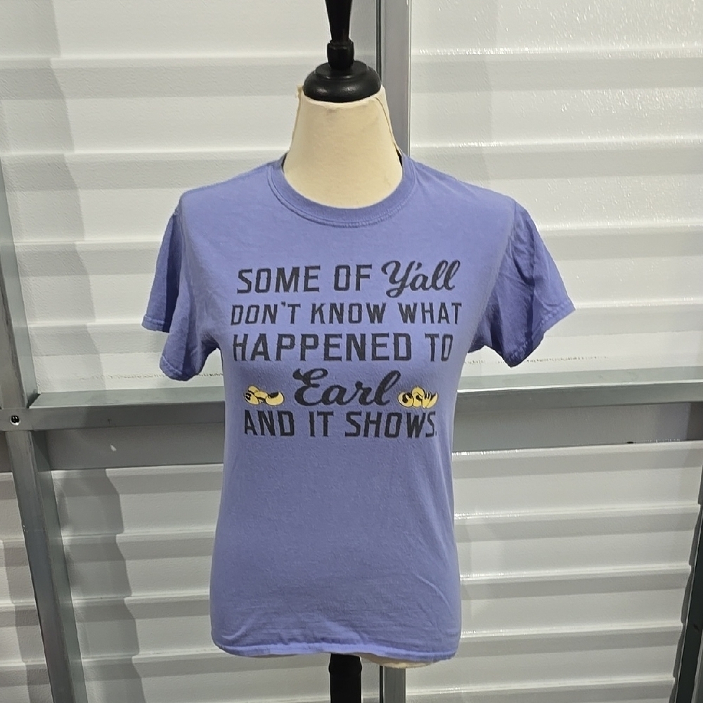 Farm Fed Blue Graphic T-Shirt‎ Size Medium